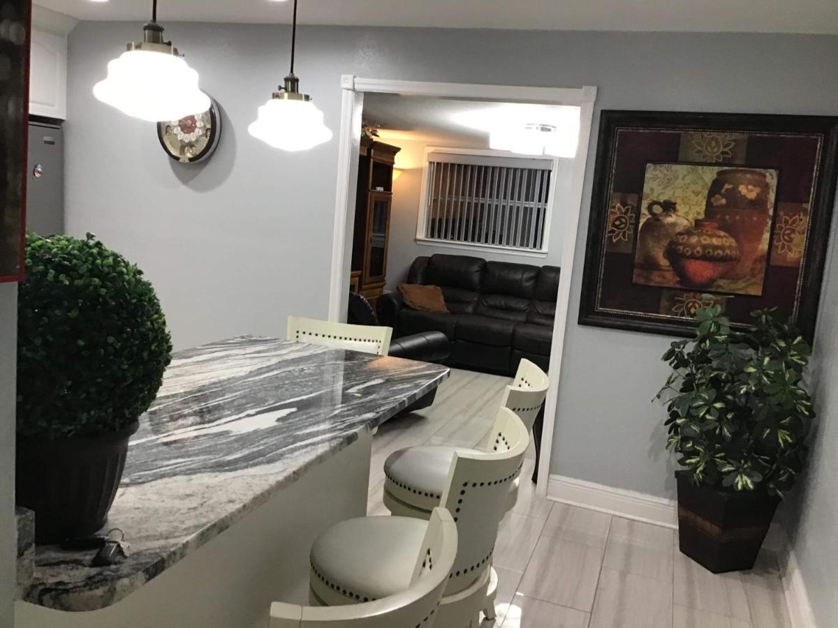 Mary'S Luxury House Villa Tampa Luaran gambar